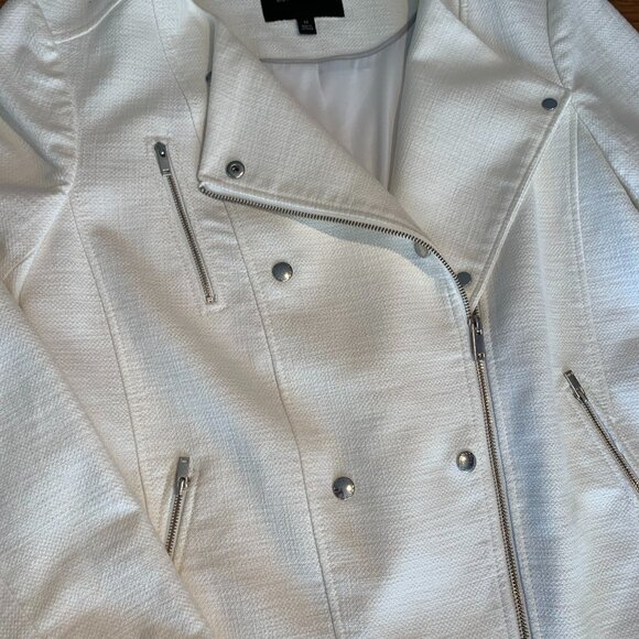 Banana Republic jacket, white, mid weight, adaptable look, sz 12, EUC, - Picture 2 of 16